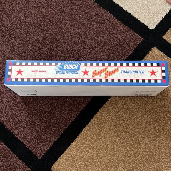 1993 ERTL Collectable Dentyne Joe Nemechek Transporter - Picture 4 of 8